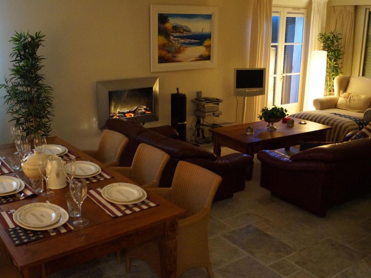 Villa In Antheor With Private Swimming Pool Saint-Raphaël 외부 사진